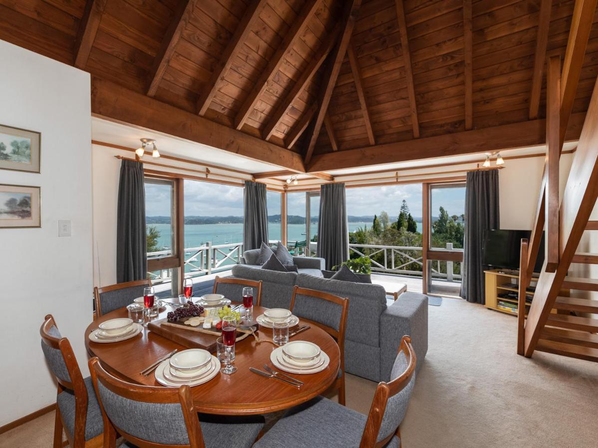 Te Maiki Escape - Russell Holiday Home Bagian luar foto